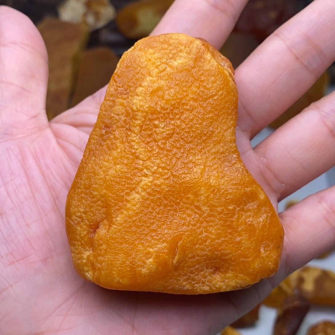 定制琥珀天然蜜蜡乌料