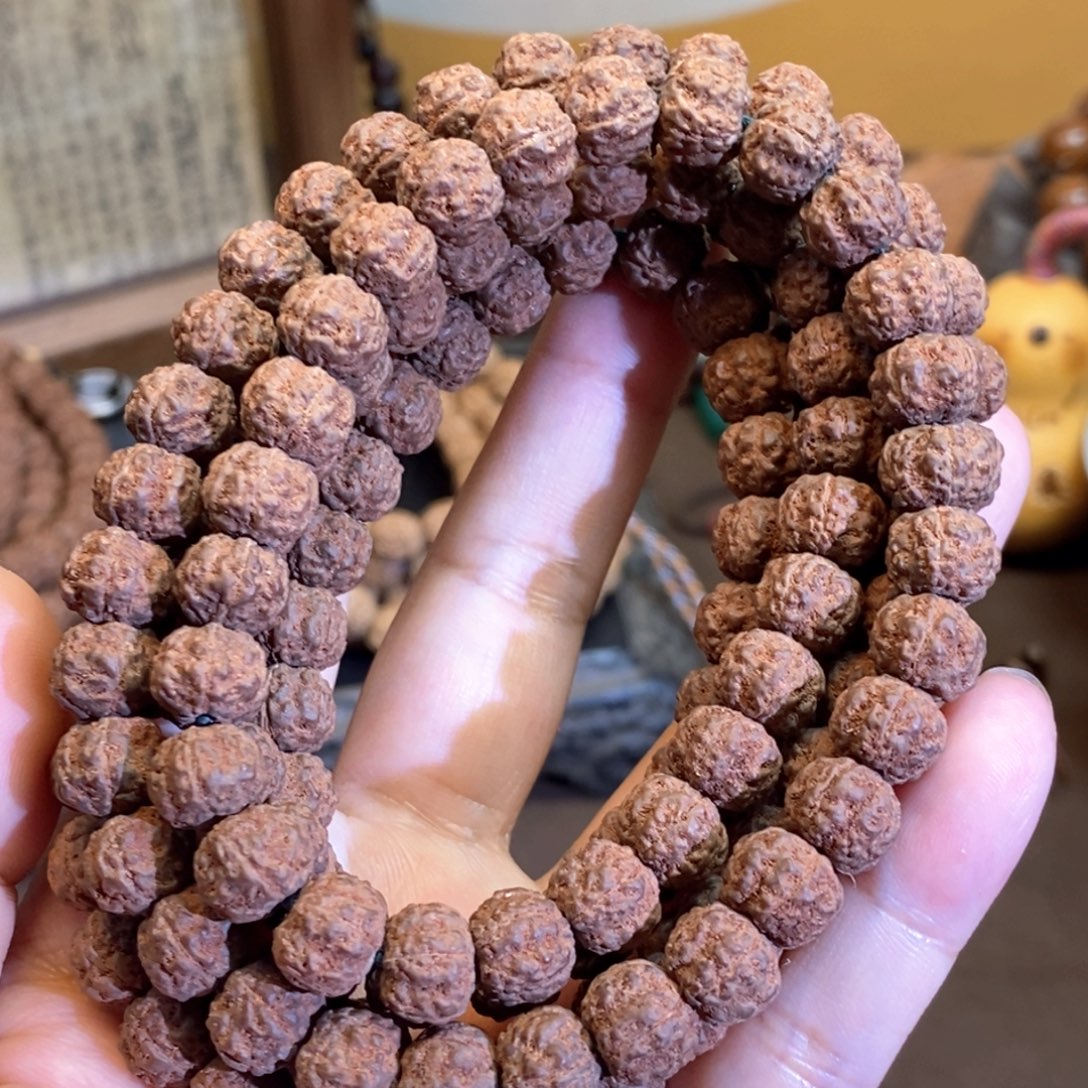 金刚菩提吊坠一档玉龙梅花108