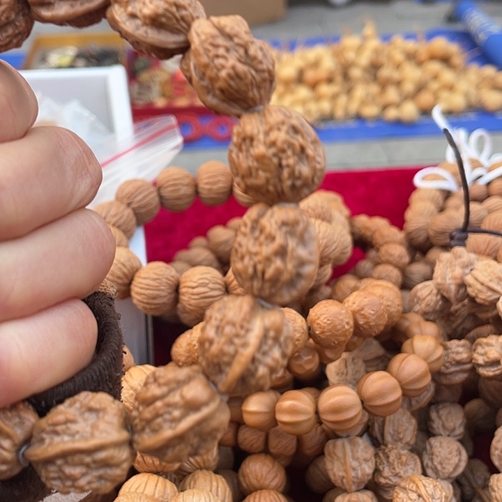 ****，猴头核桃手串猴头核桃