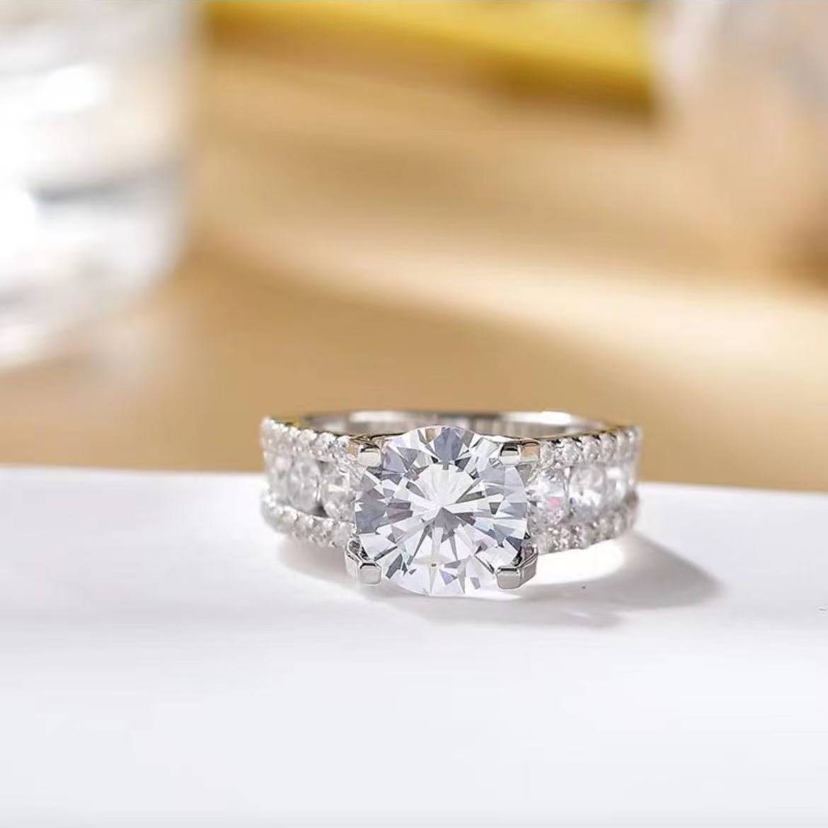 925银莫桑石银制品 豪镶牛头3-5克拉戒指轻奢时尚经典结婚订婚