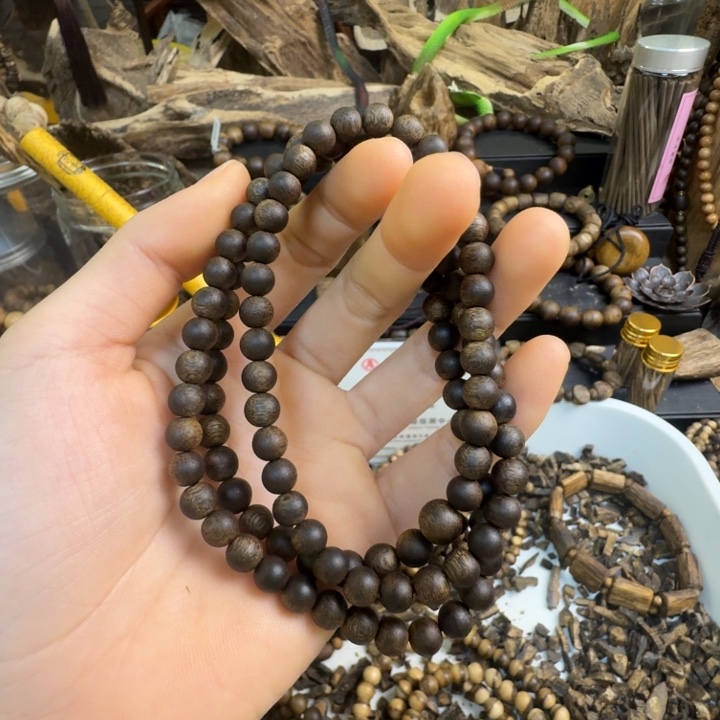 沉香沉香碎屑海南乌身圆叶0.7大22克➕沉香碎屑多样性