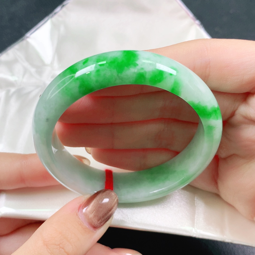 翡翠未镶嵌手镯53圈Z1016