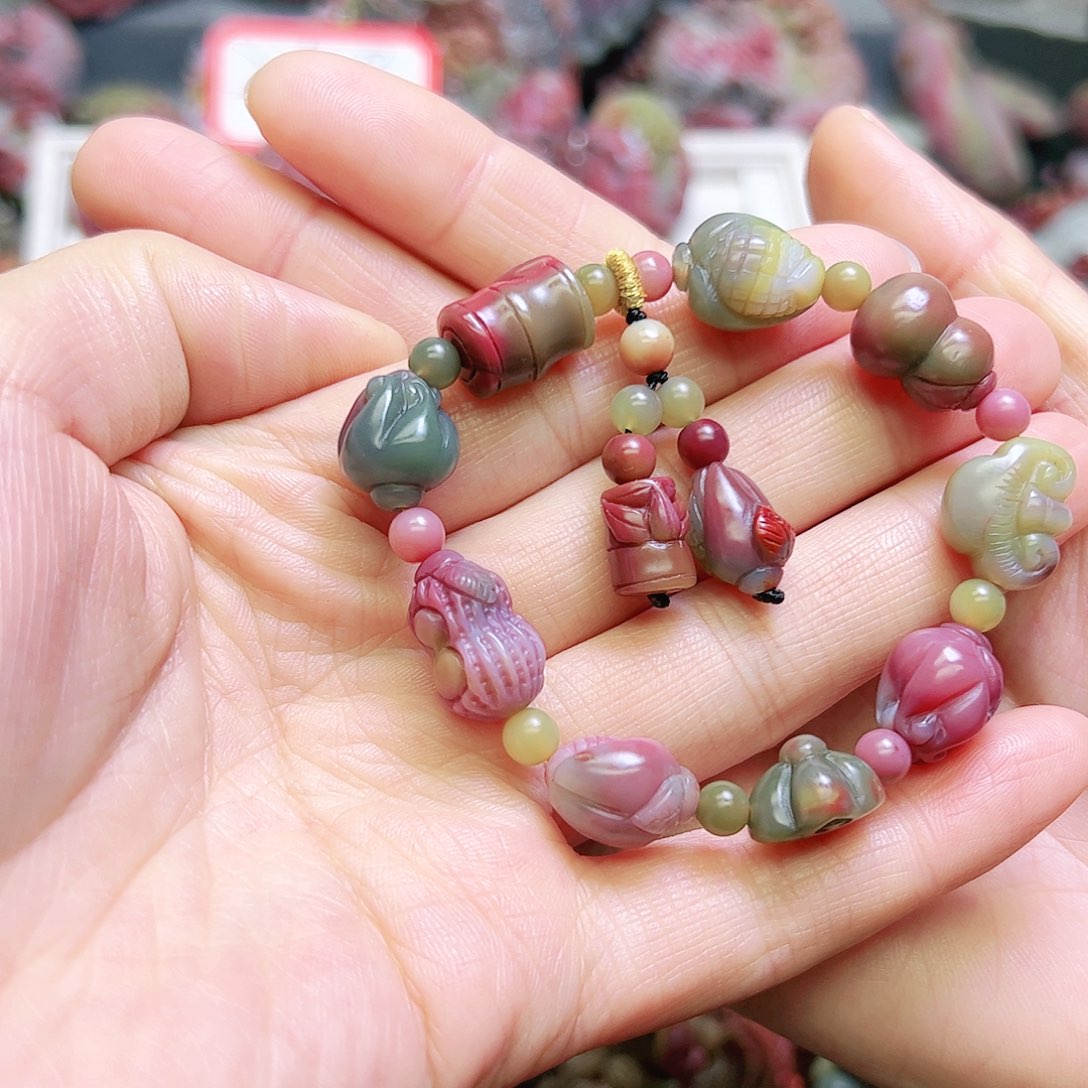 玛瑙/玉髓手链未镶嵌好****手串