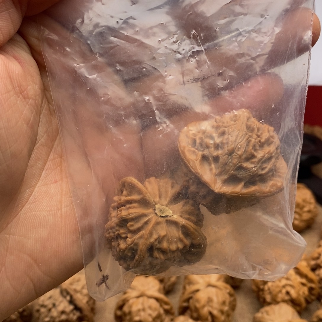 吊坠文玩核桃文玩核桃手把件宫灯