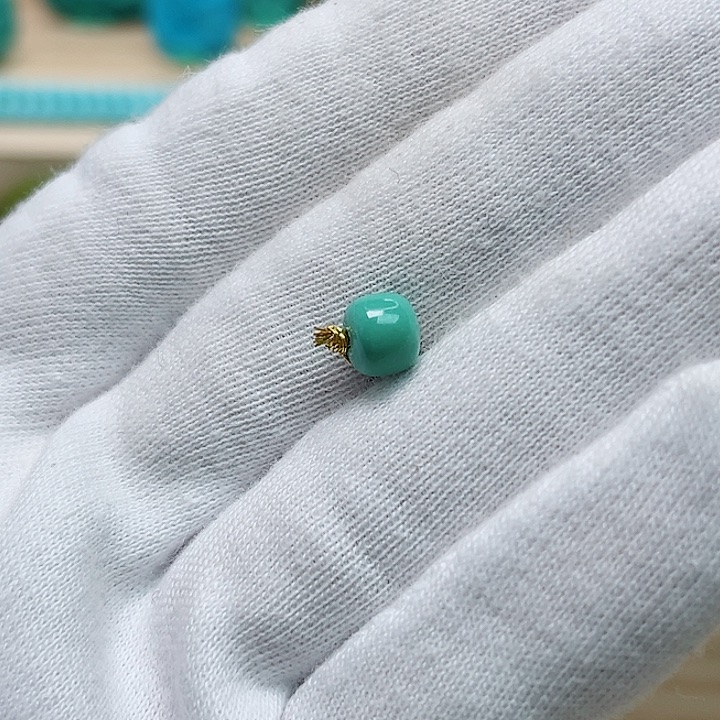 绿松石珠宝未镶嵌