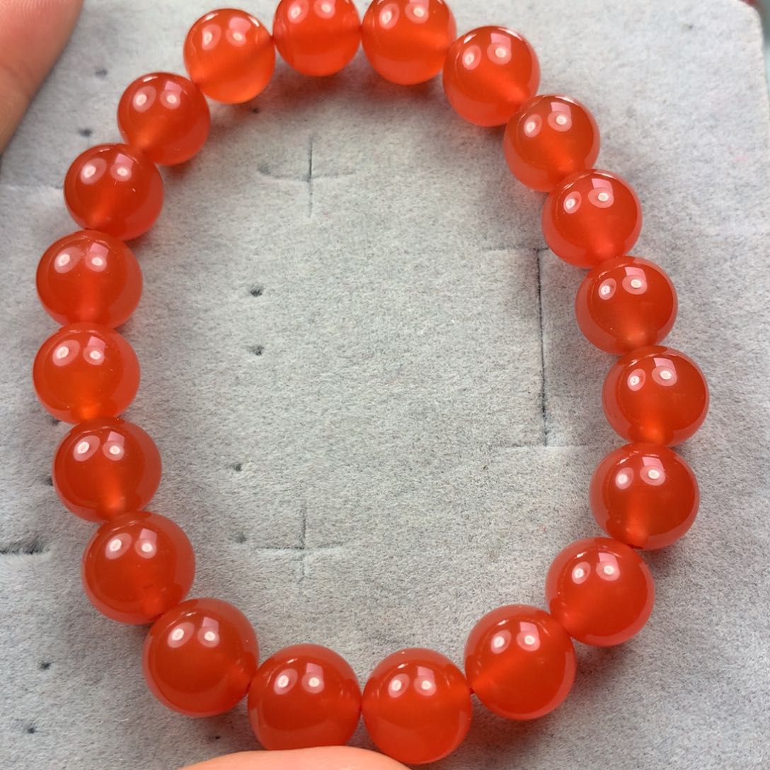 南红玛瑙手串未镶嵌