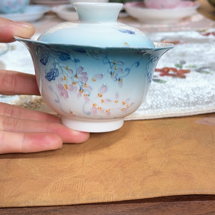 【闪购商品】幽蓝藤雾盖碗哈哈哈