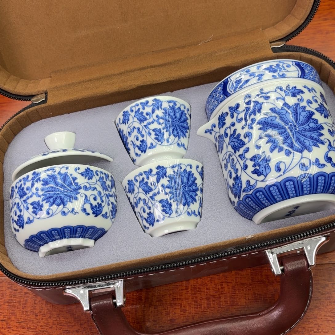 国***汉景德镇陶瓷五件套