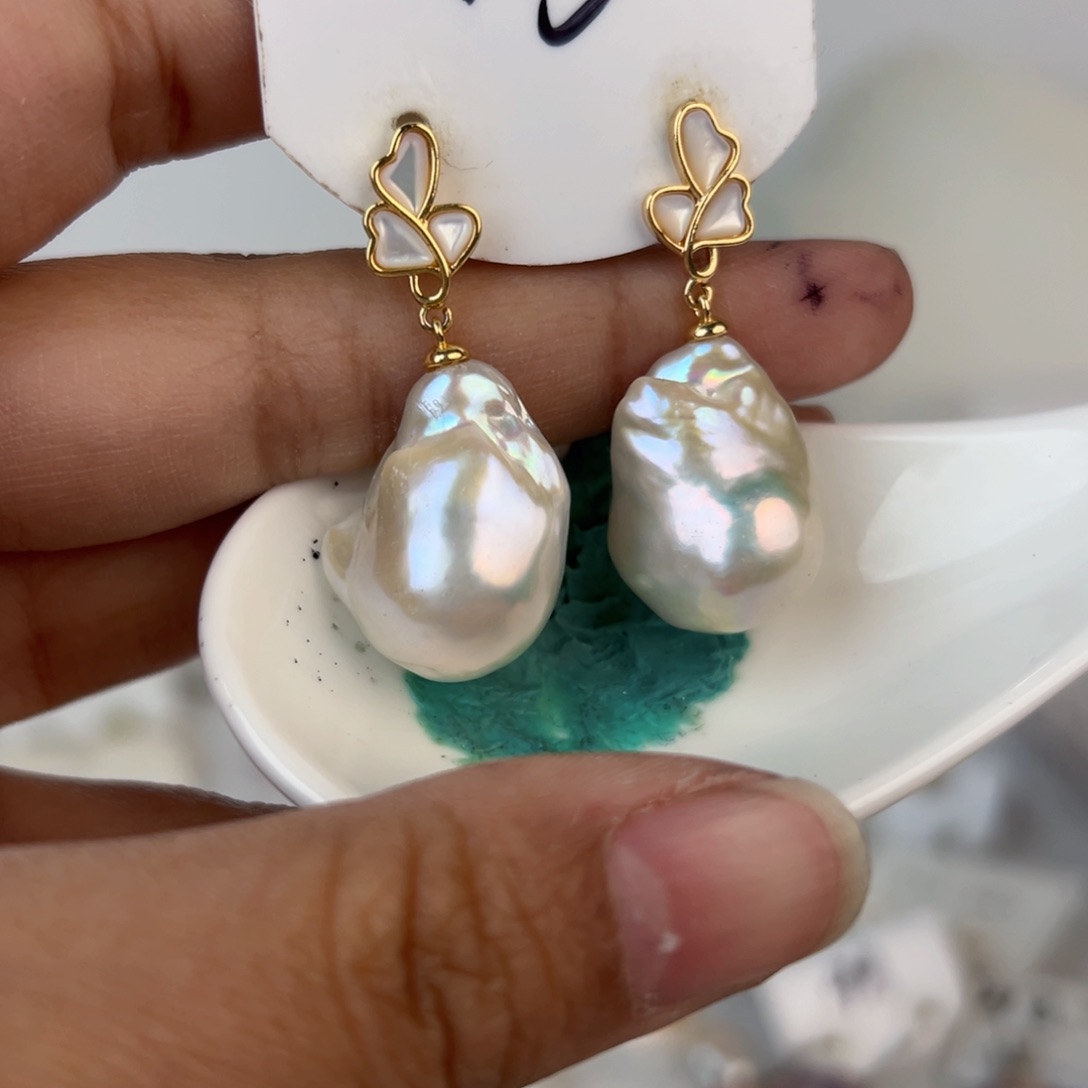 淡水珍珠耳饰未镶嵌