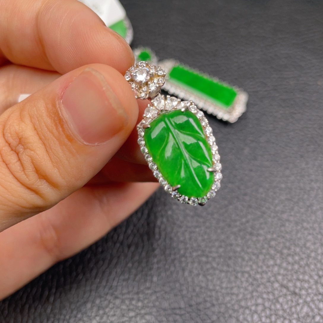 翡翠吊坠(不含链)银S925镶嵌