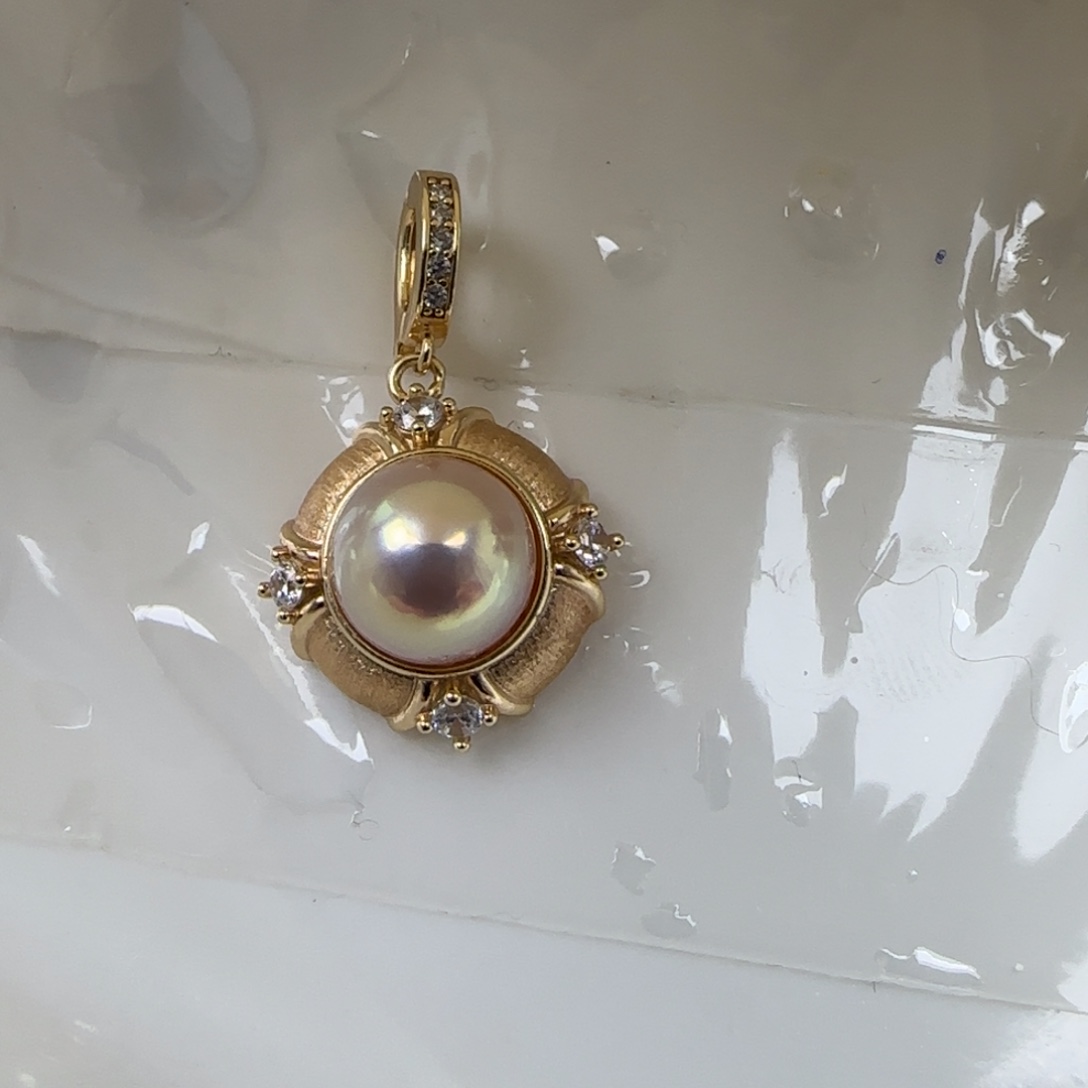 银S925镶嵌吊坠(不含链)淡水珍珠