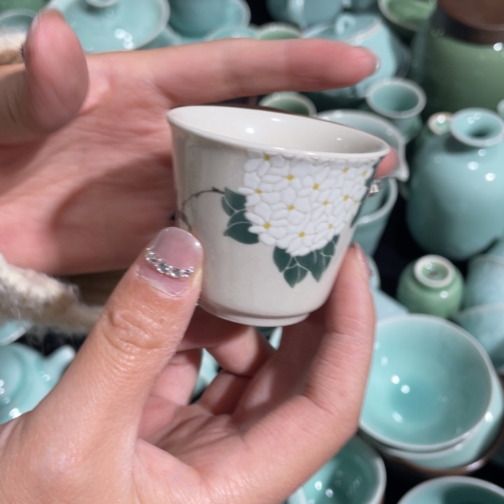 青瓷青瓷 青瓷青瓷 