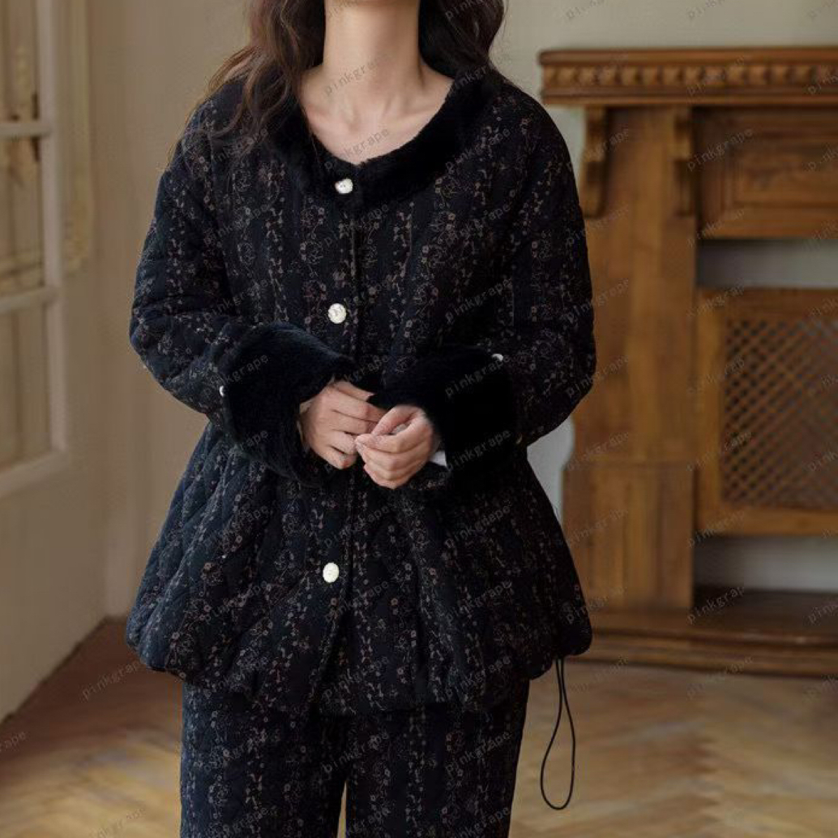 女士冬季三层夹棉防静电时尚洋气珊瑚绒保暖家居服