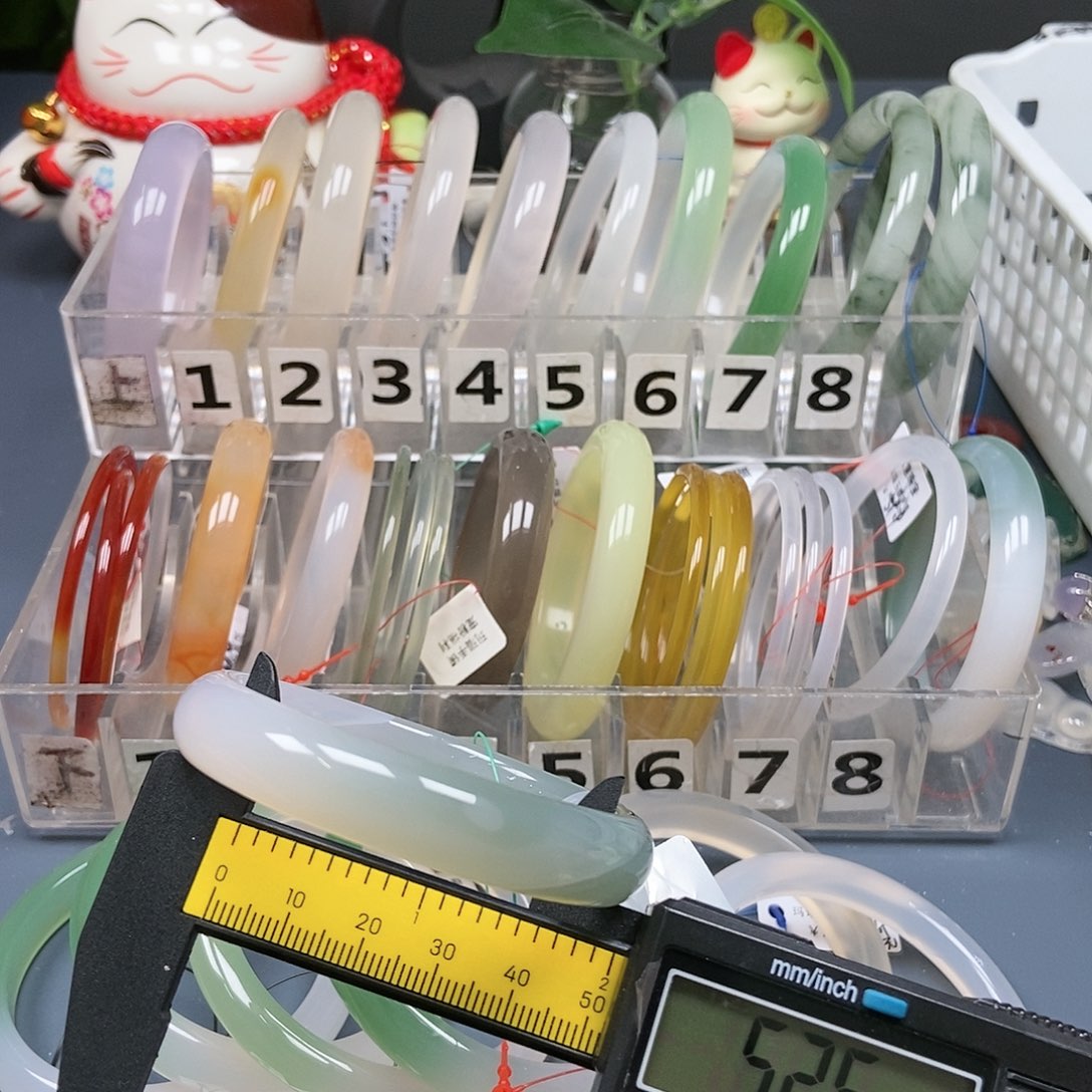 玛瑙/玉髓手镯未镶嵌16