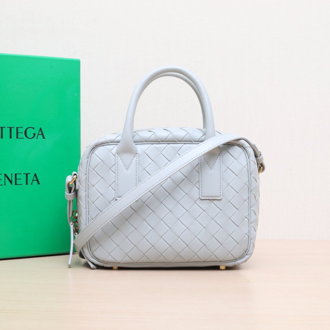 95新 BOTTEGA VENETA/葆蝶家 小花姑姑336626Getaway 小号 单肩包