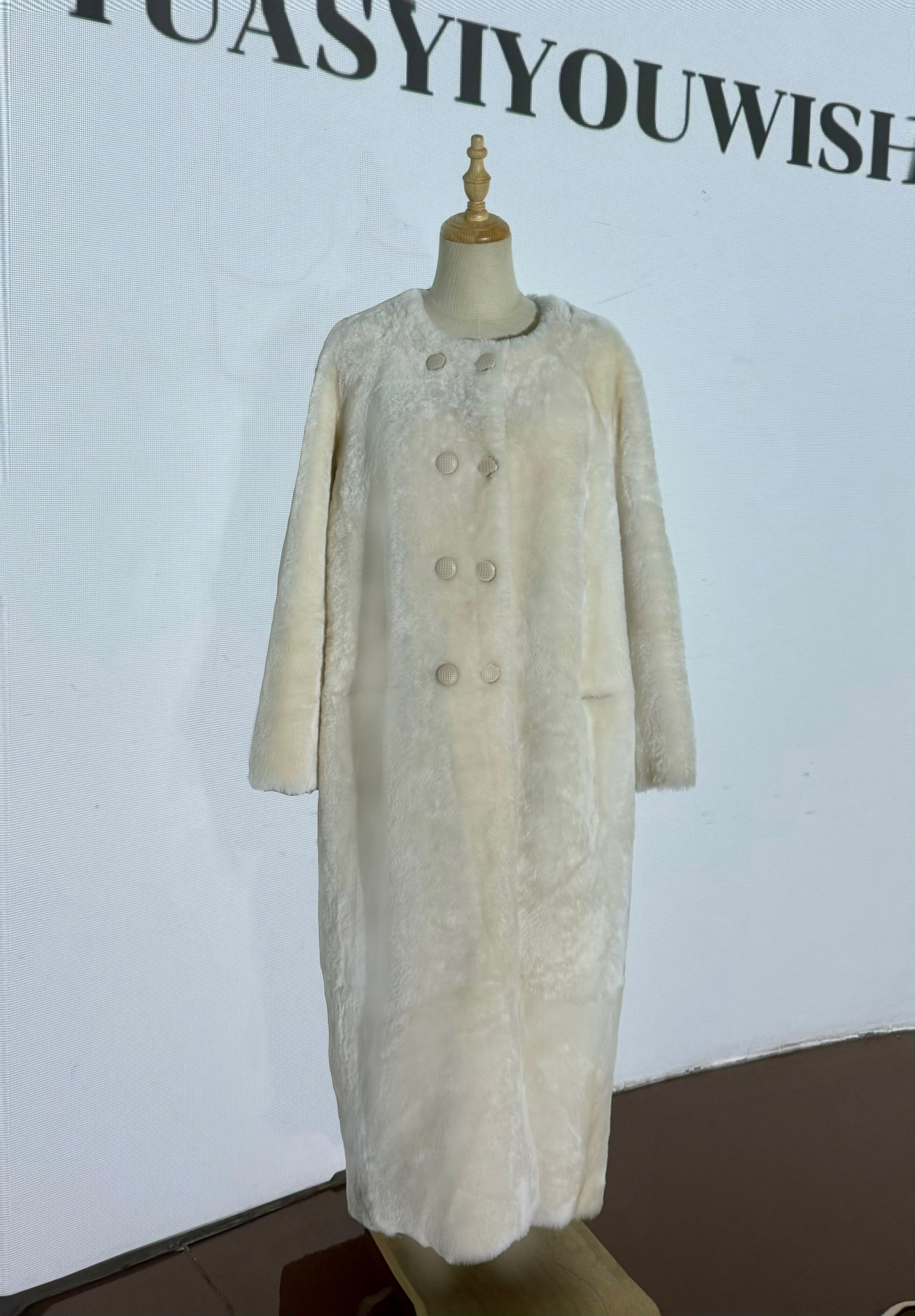 YUASYIYOUWISH|“南非洛曼”皮毛一体长外套