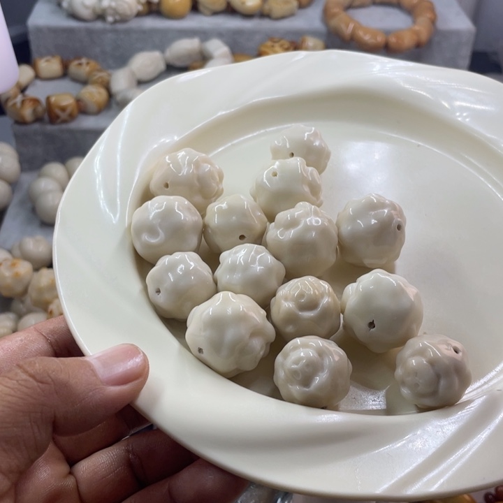 用***4吊坠菩提根/象牙果微瑕象牙果羊头十颗烤