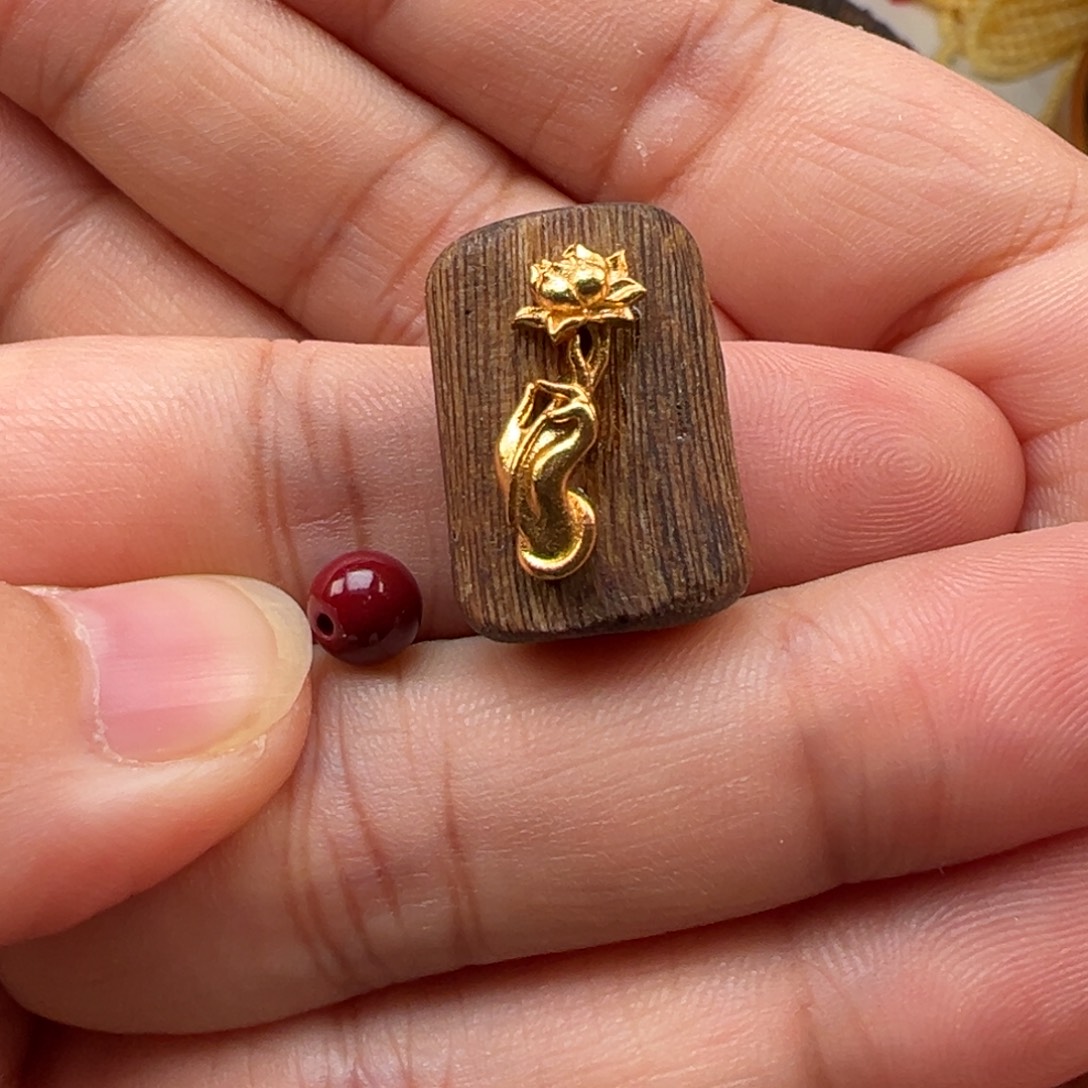 南红玛瑙未镶嵌吊坠(不含链)