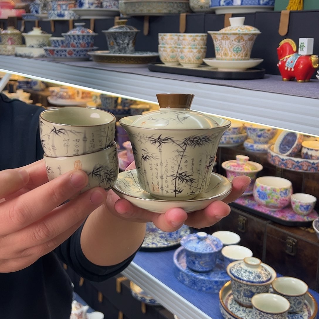 我们的目标是成为一个优秀的人