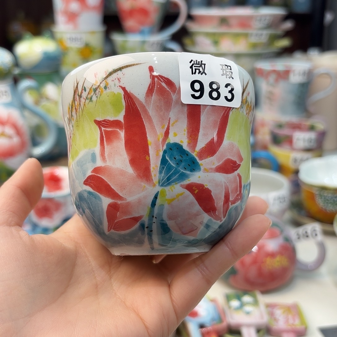 瓷片兔兔好漂亮de o k l lu