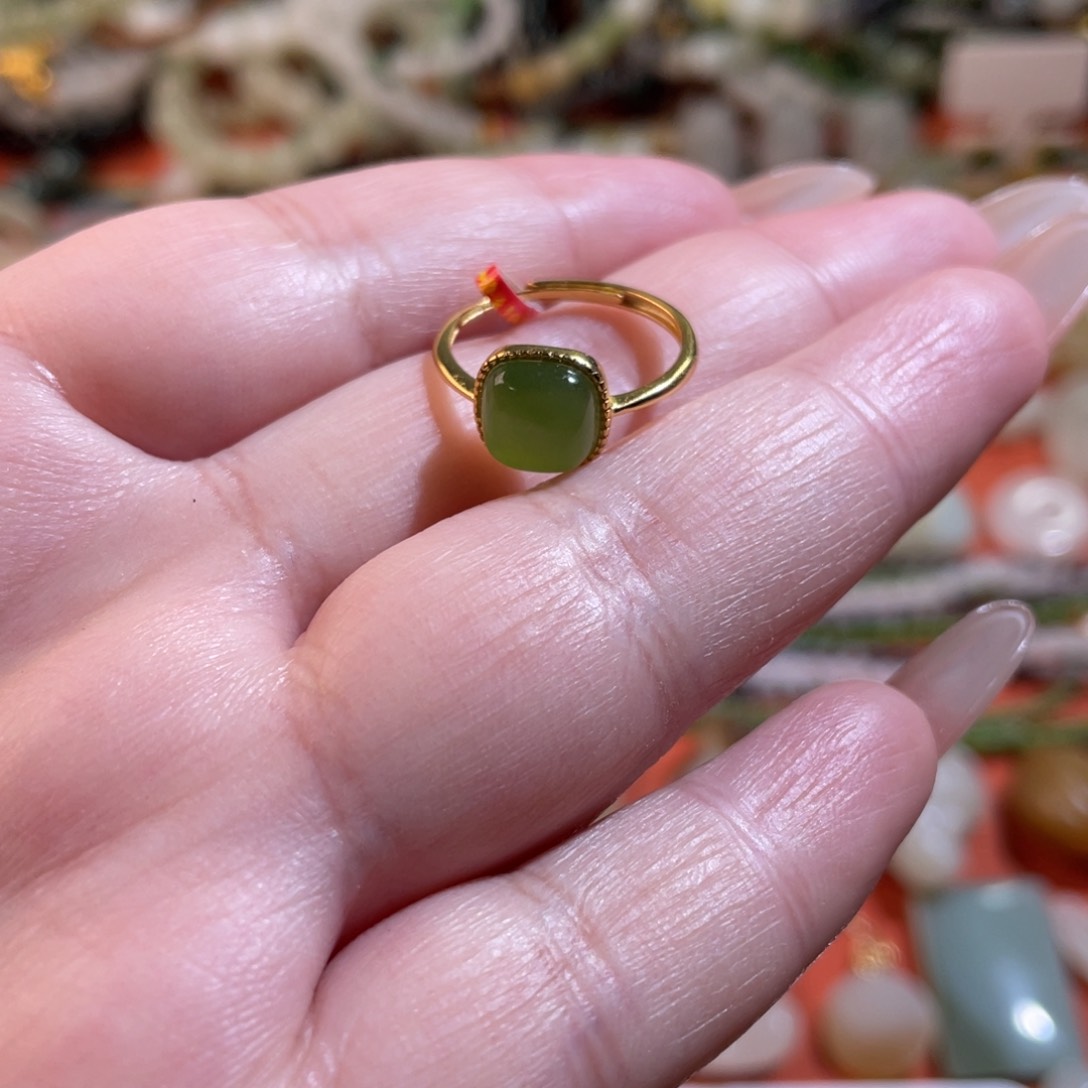 和田玉耳饰银S925镀金镶嵌