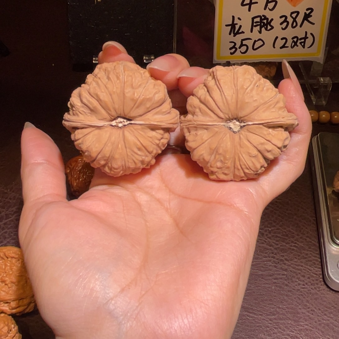 文玩核桃把件狼*生46南瓜墩