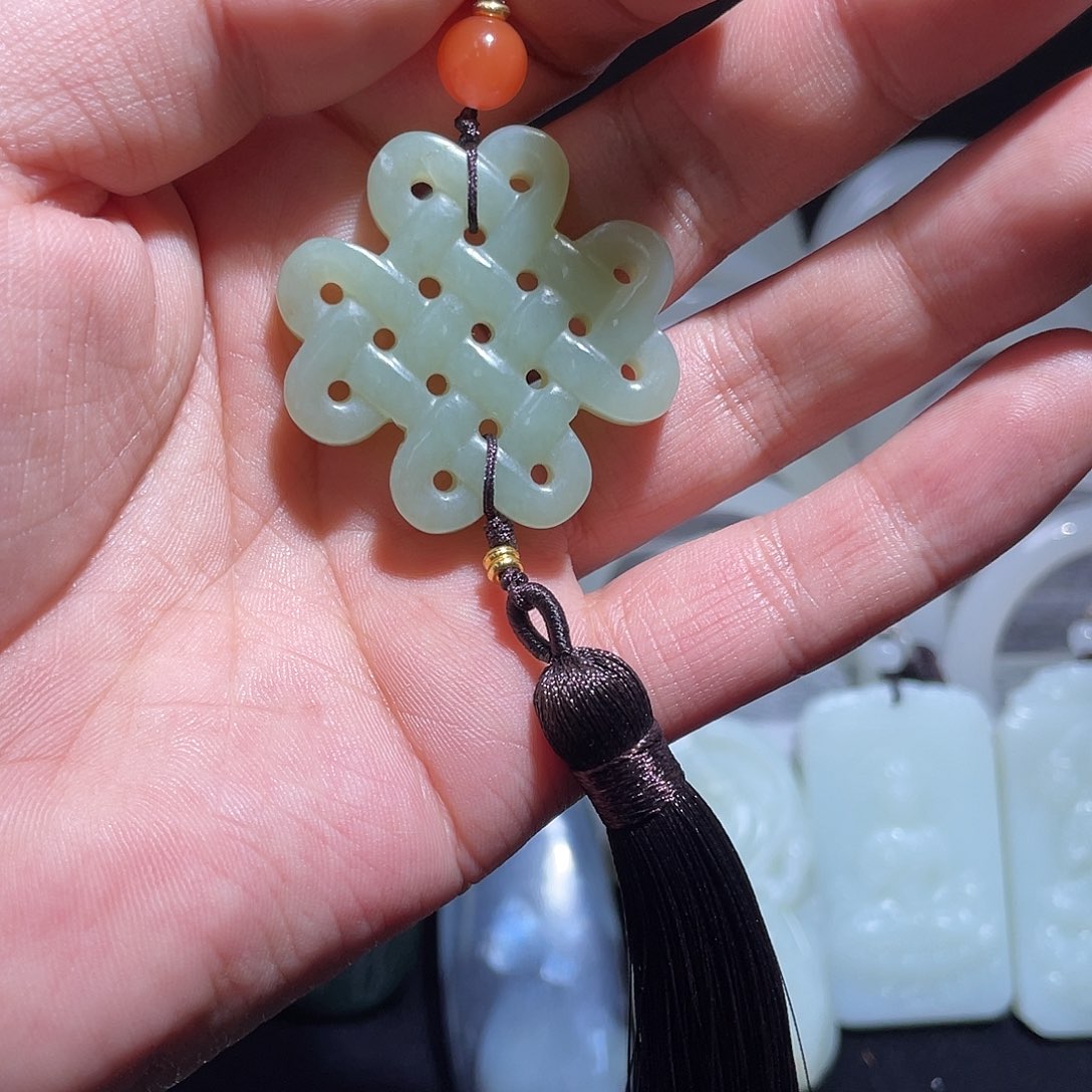 和田玉挂件未镶嵌