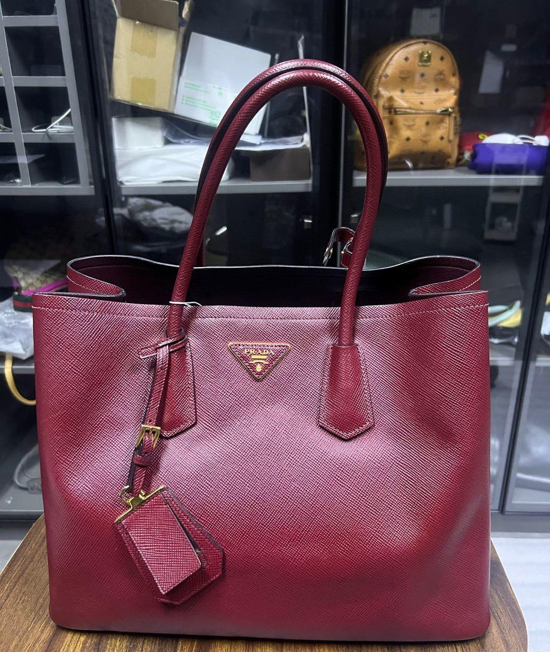 95新 Prada/普拉达 手提包 21047