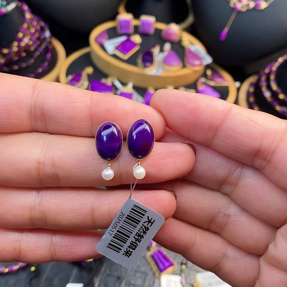 苏纪石（舒俱来）18K金镶嵌耳饰