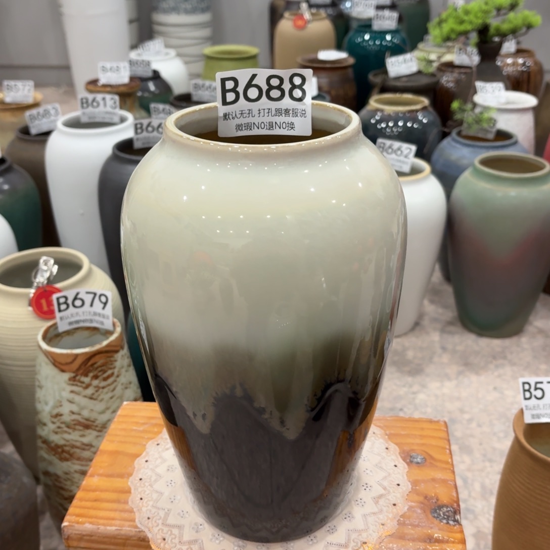 摆件瑕疵688 景德镇陶瓷花瓶高27口9.5