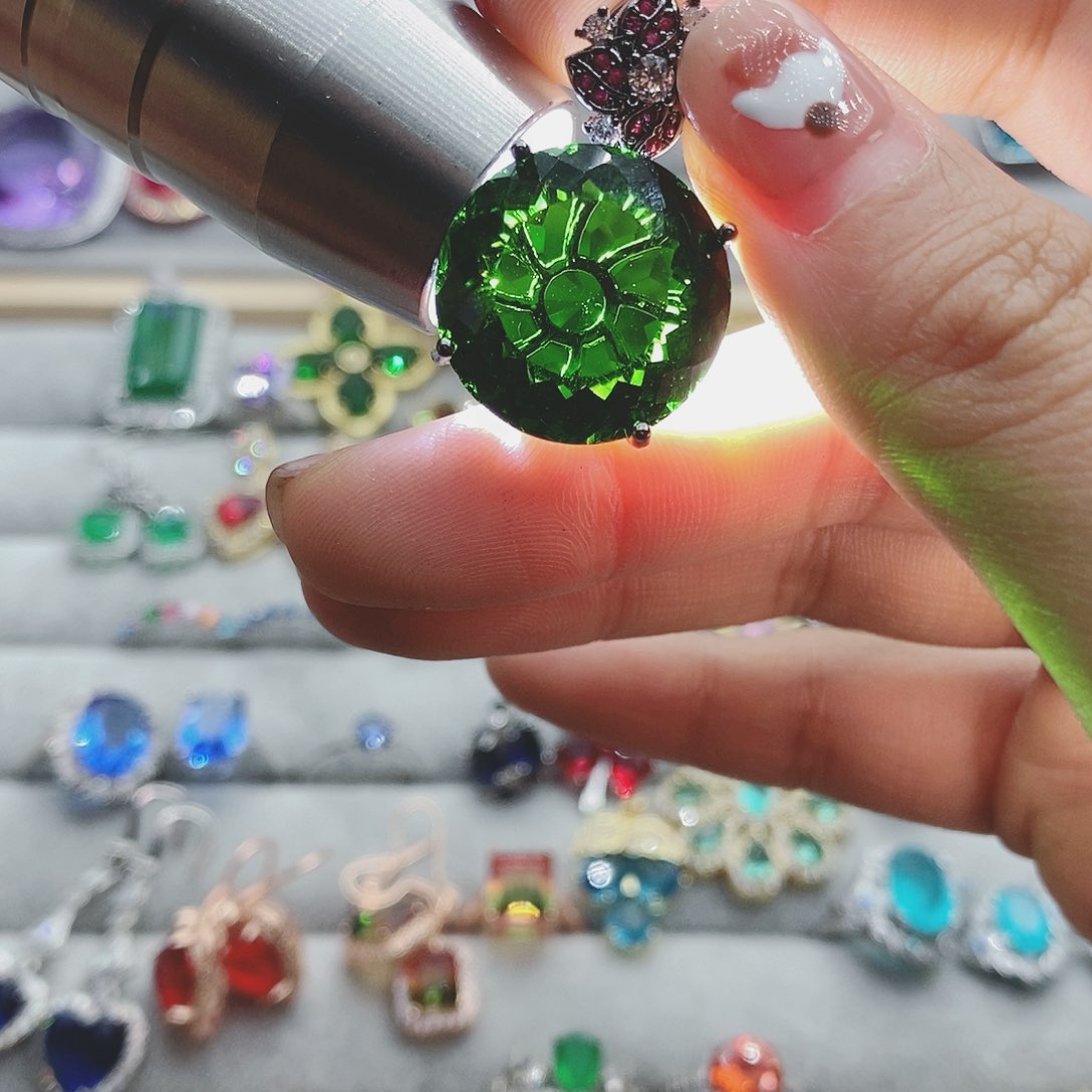 【闪购商品】托帕石耳饰银S925镶嵌