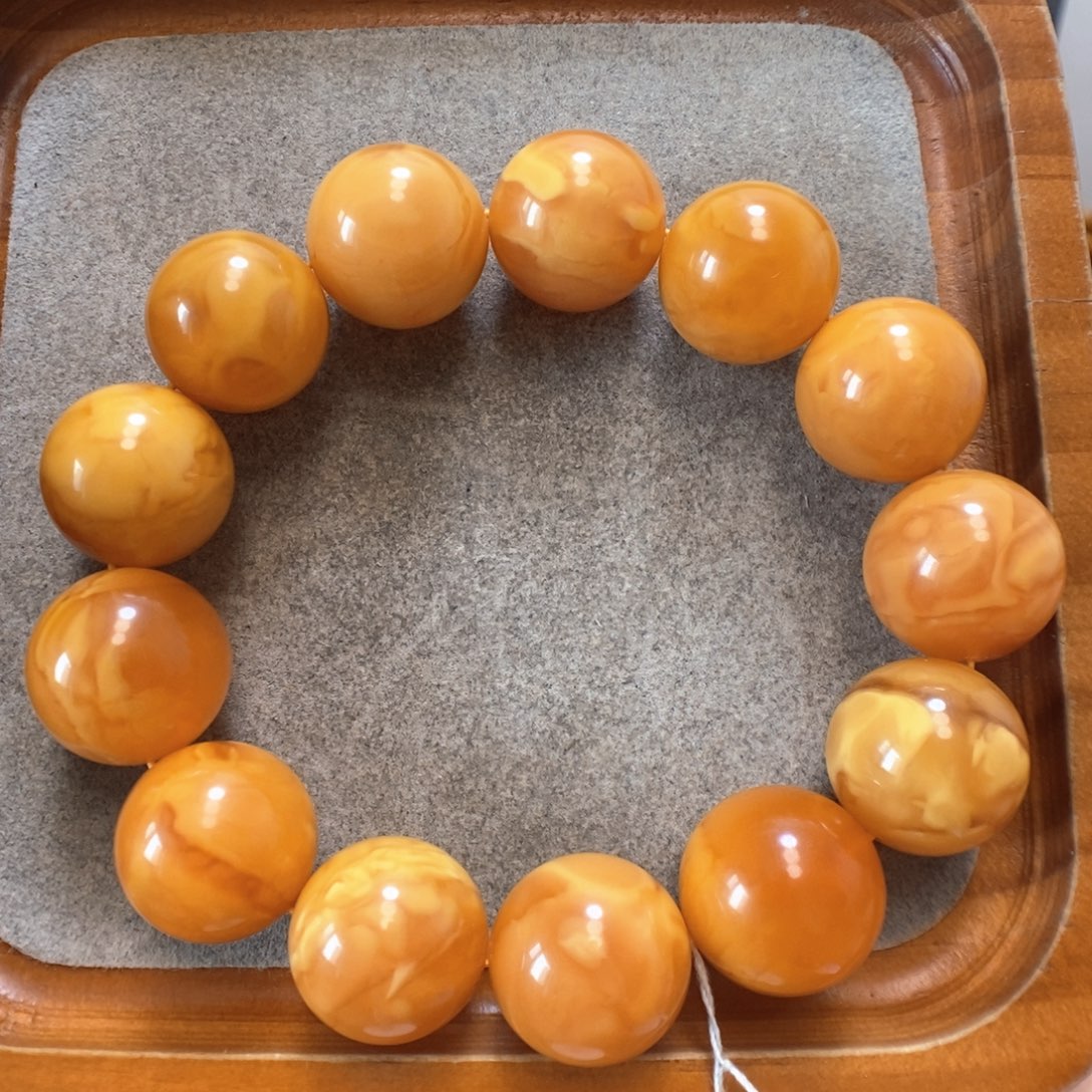 未镶嵌蜜蜡手串蜜蜡