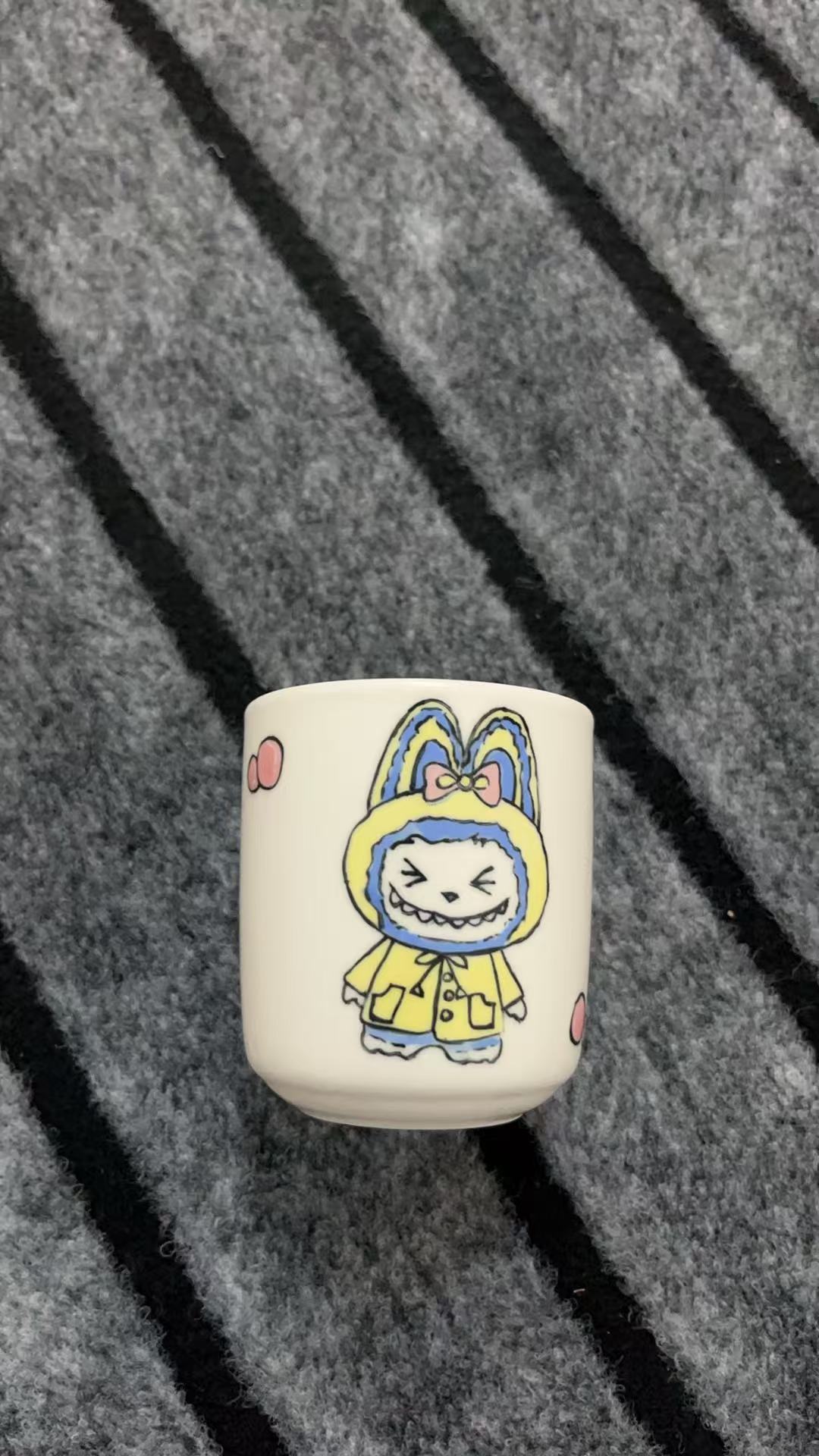 卡通可爱拉布布杯