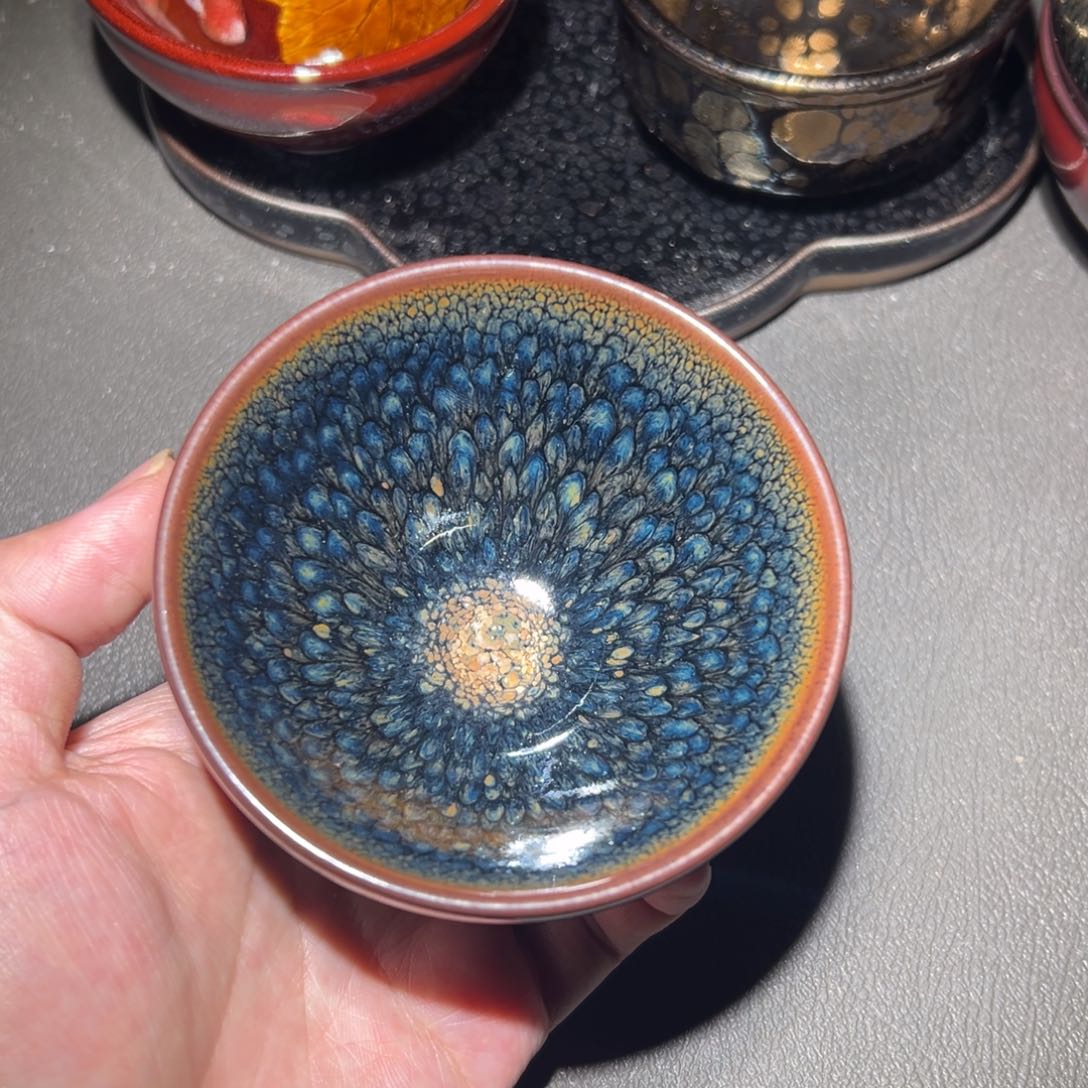 茶盏我们是有很多共同爱好啊我们