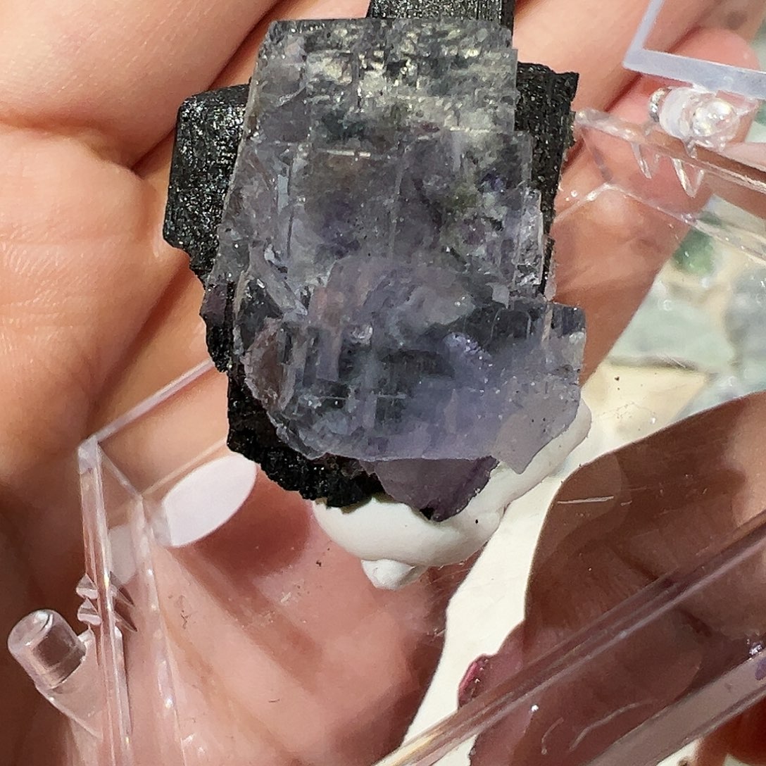 石材瑶岗仙黑钨共生瑶子