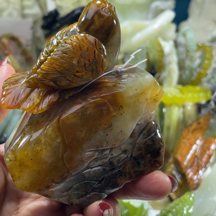 岫玉未镶嵌摆件喜鹊