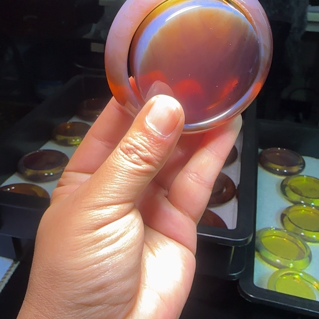 琥珀未镶嵌手镯手镯