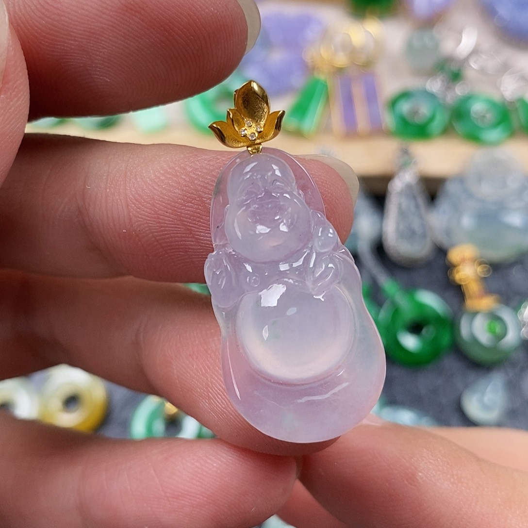 翡翠18K金镶嵌颈饰翡翠