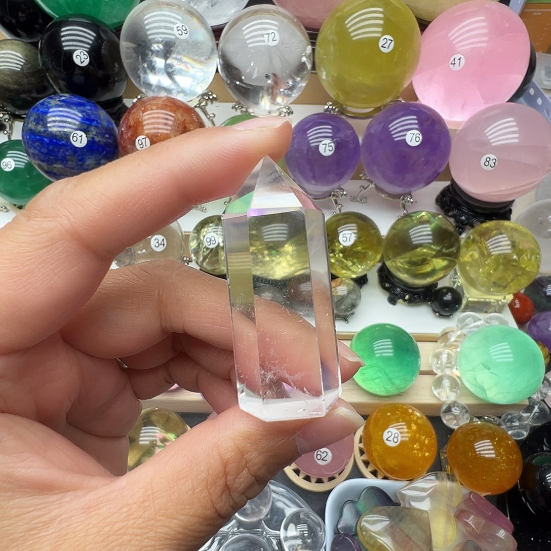 未镶嵌水晶珠宝半成品