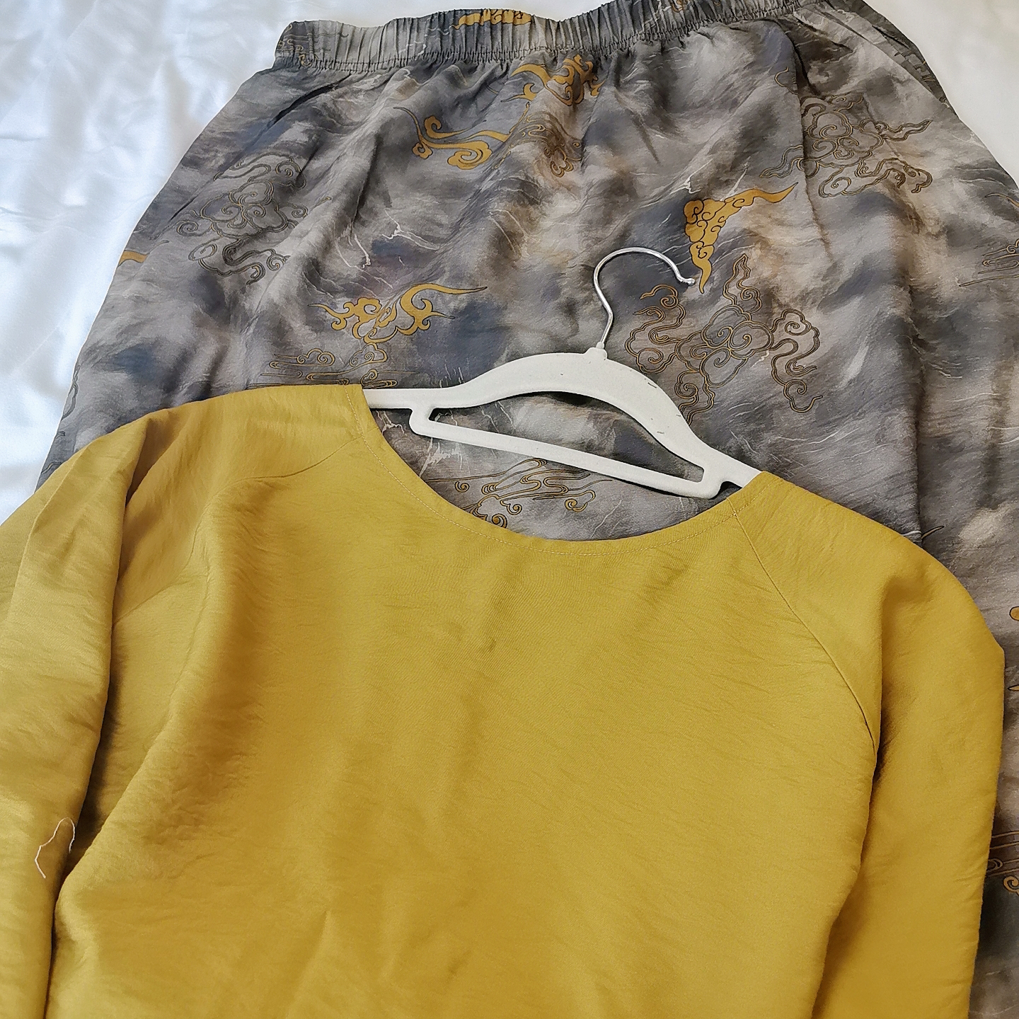 X常规圆领通勤风纯色复古文艺套装