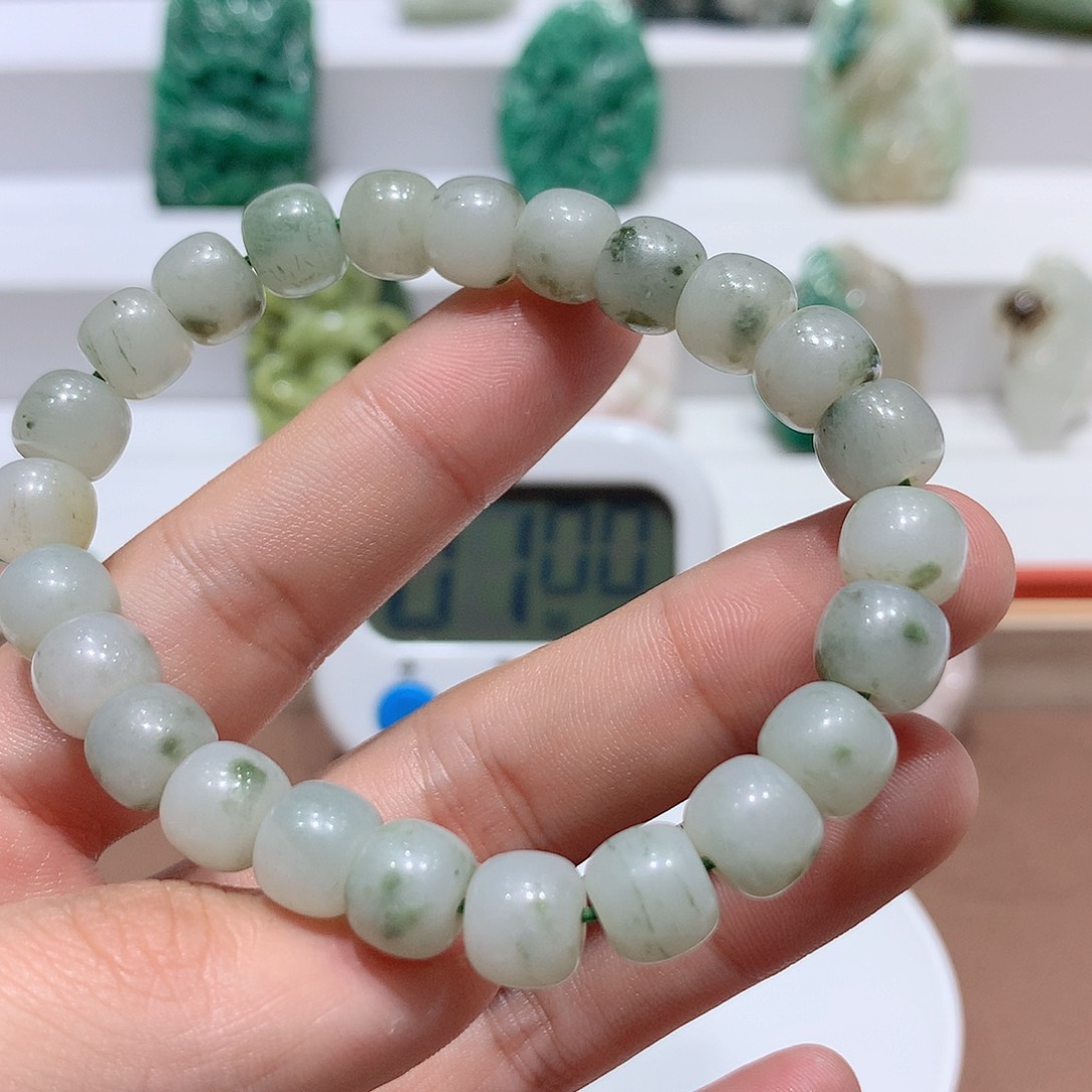 独山玉挂件未镶嵌脑***…