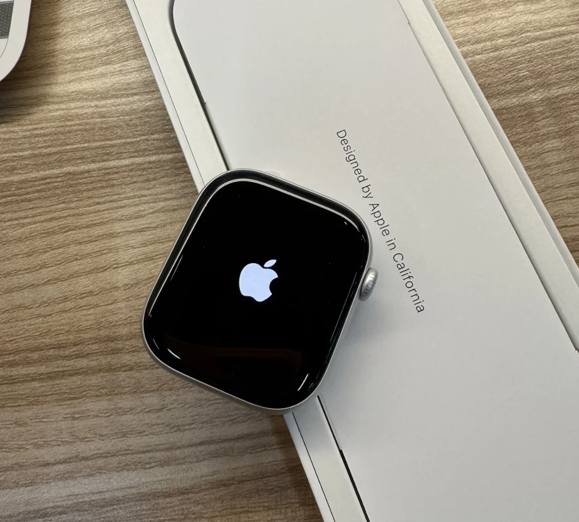 未拆封 Apple/苹果 苹果watch手表未拆封适用于苹果全机型