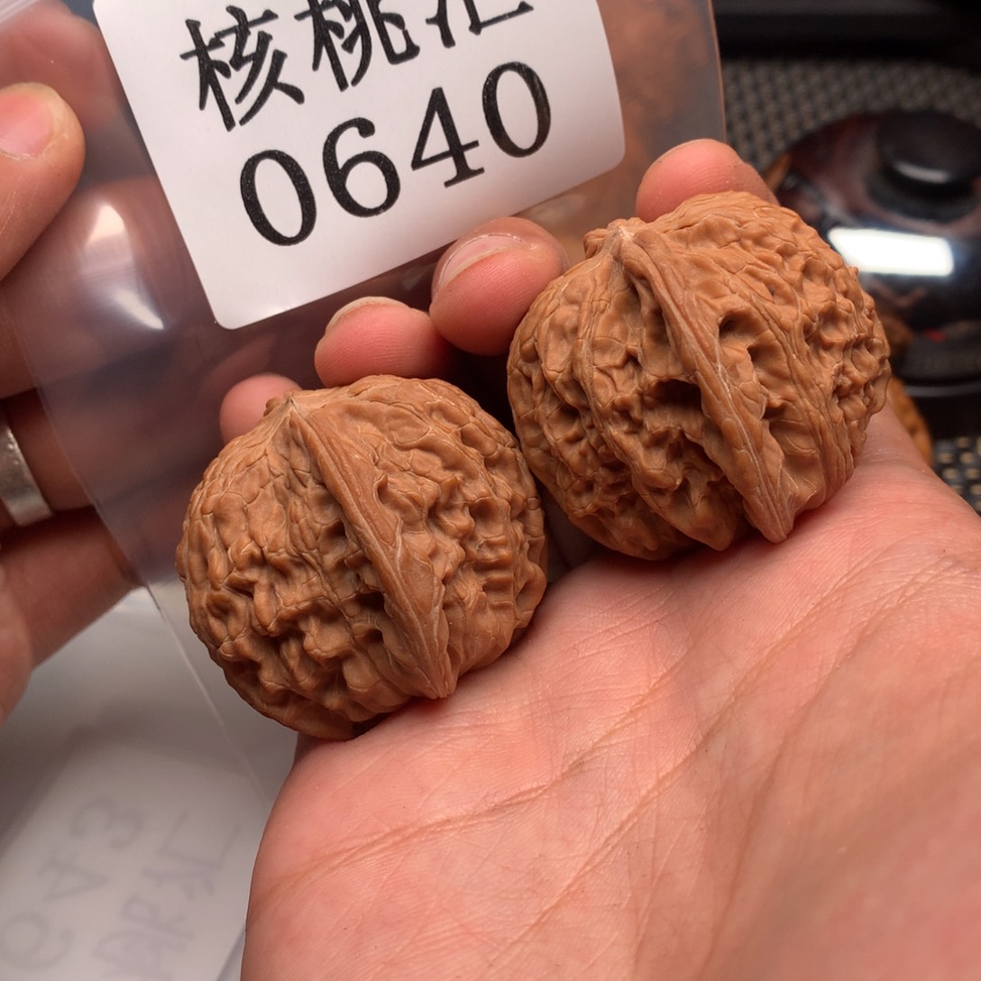 文玩核桃吊坠磨盘42