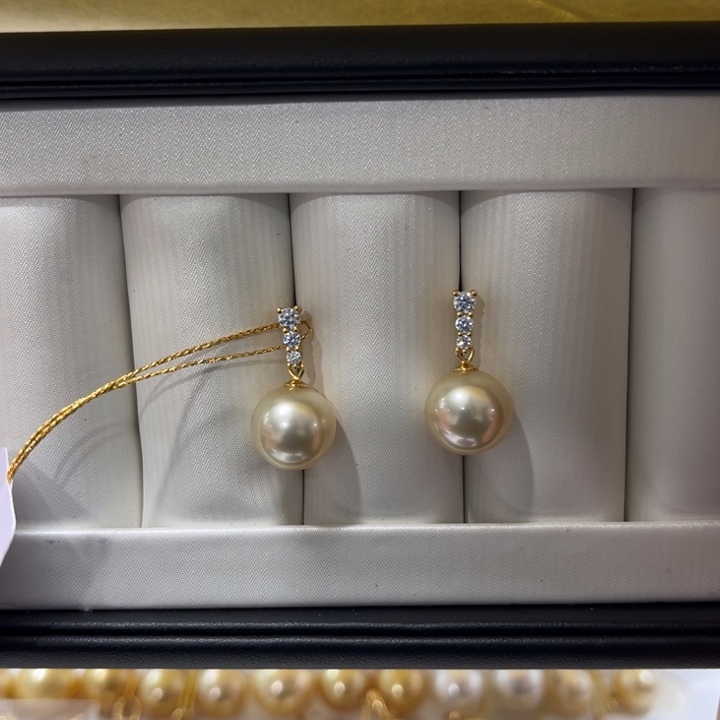 海水珍珠上新金珠三颗锆耳坠10-11mm银S925镶嵌