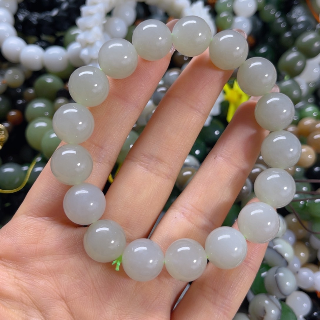 未镶嵌手链和田玉