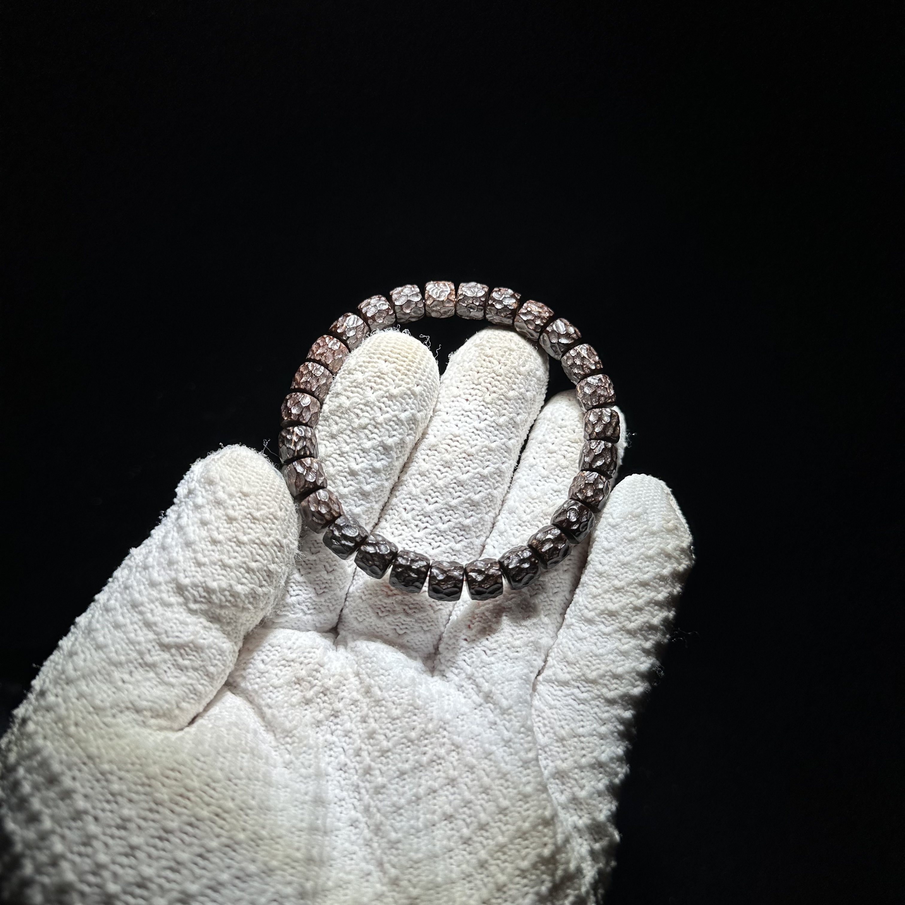 徐胖文玩黑金椰蒂精工无相【工作室】