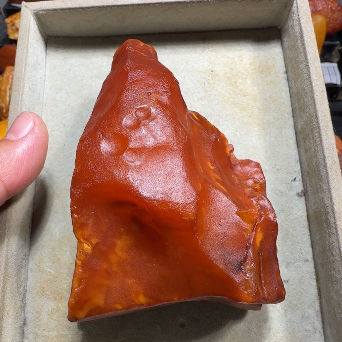 未镶嵌定制琥珀专属定制