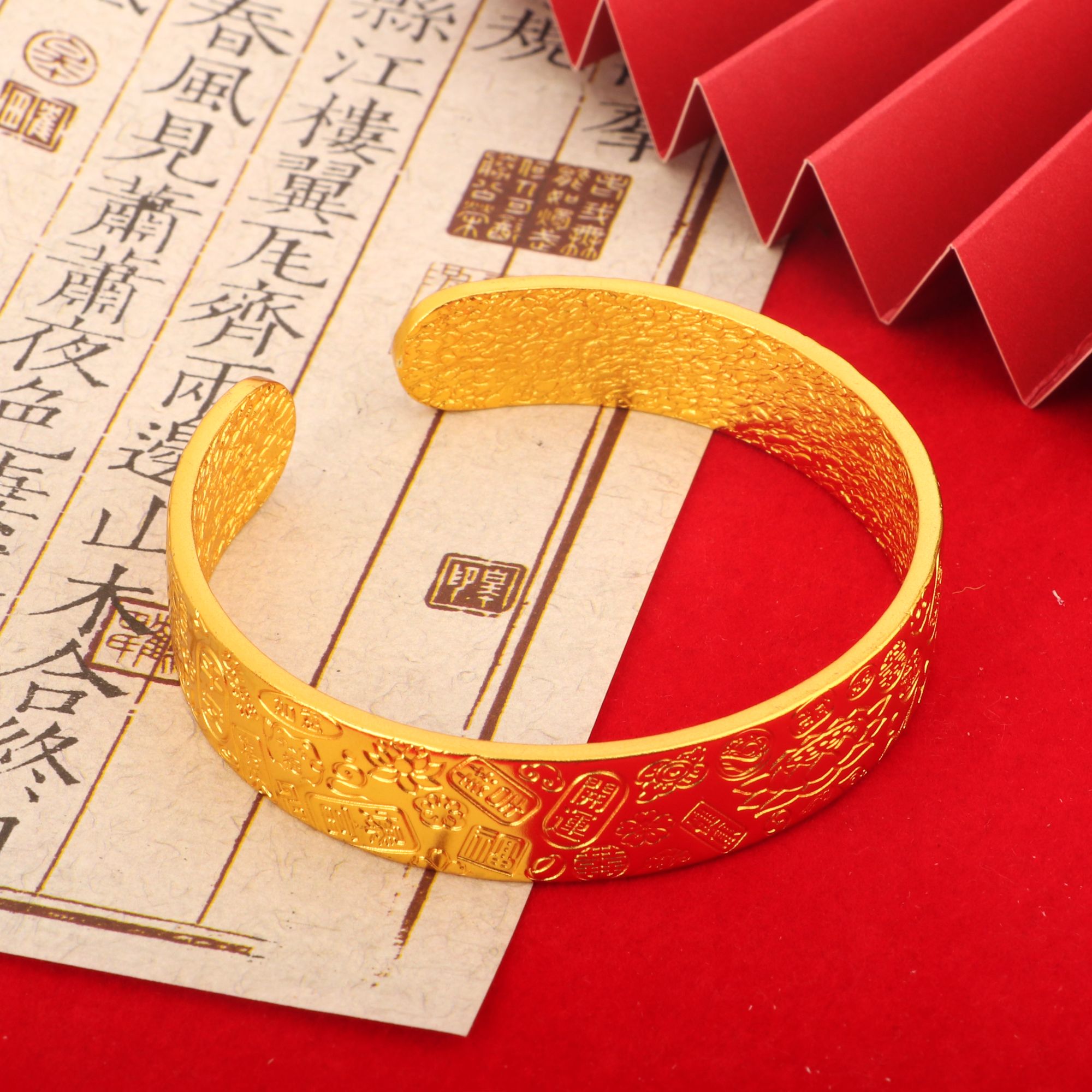 合金手镯 【贝总专属】精美爆款合金吉言八宝莲花宽版手镯CSSZ017