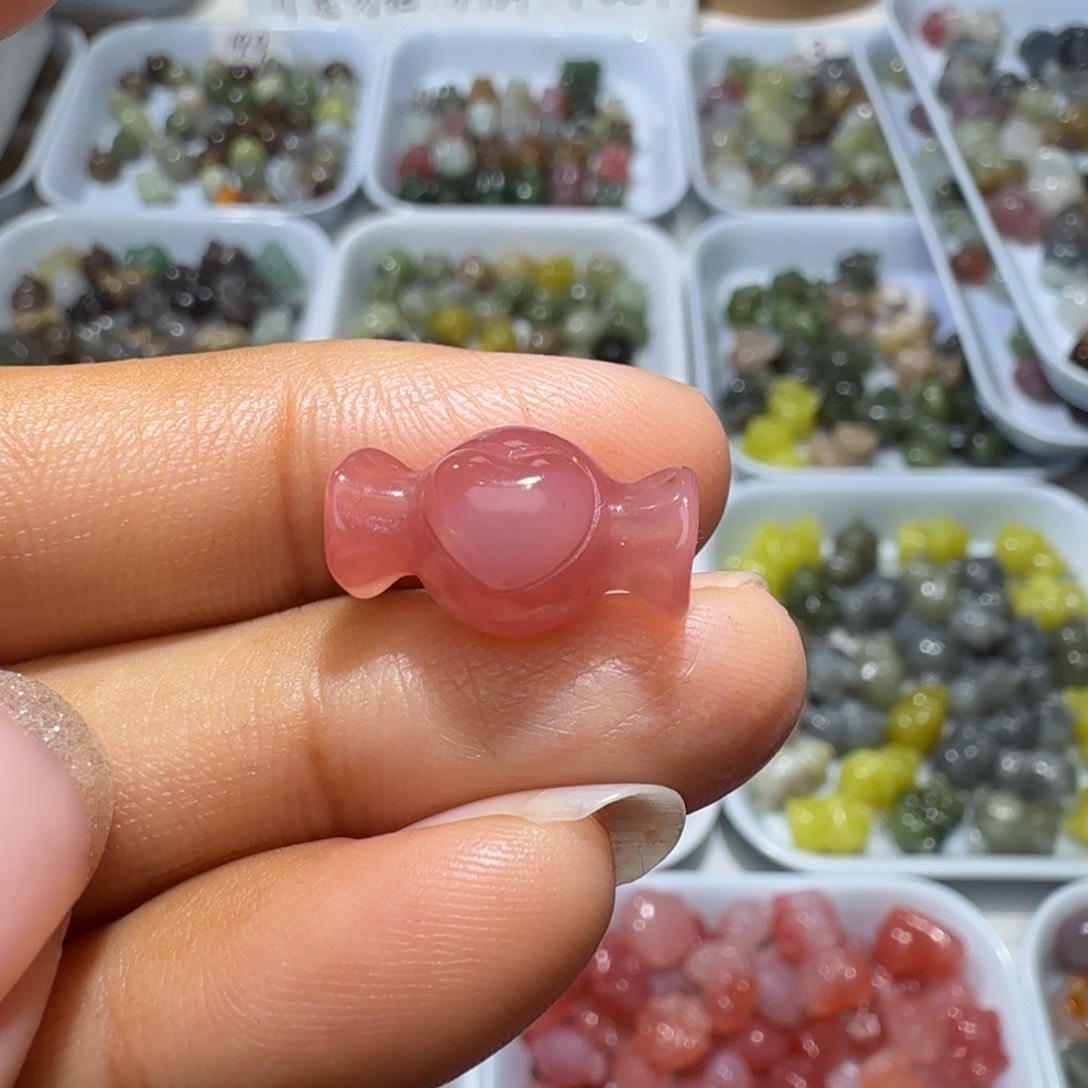 和田玉未镶嵌珠宝奇石