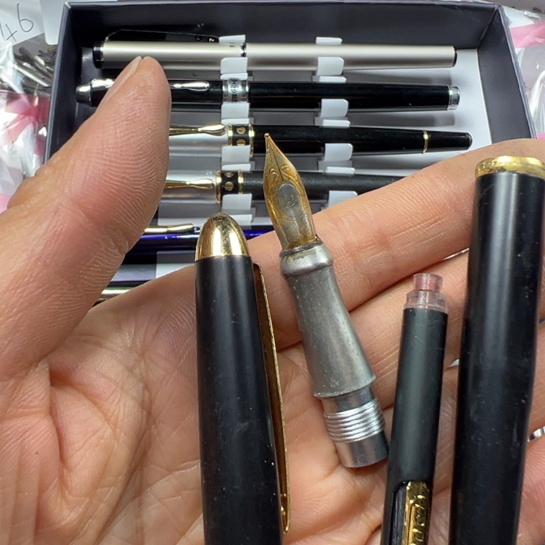 便携式德文孤品库存有品相瑕疵加了墨水明尖